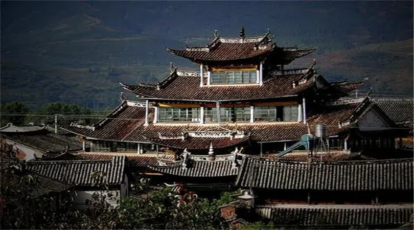 一个可以媲美诺邓、沙溪的“古道名邨“—大理巍山东莲花村