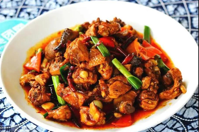 大理特色美食推荐：永平黄焖鸡